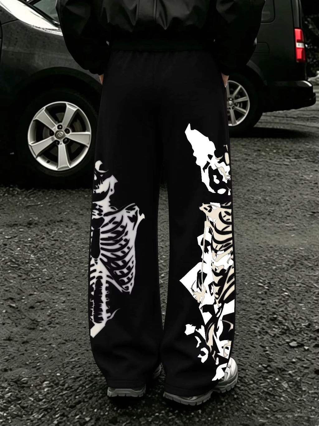 Men's Gothic Skeleton Ribcage Graphic Baggy Sweatpants - Stylish Loose Fit Drawstring Joggers in Black and Grey