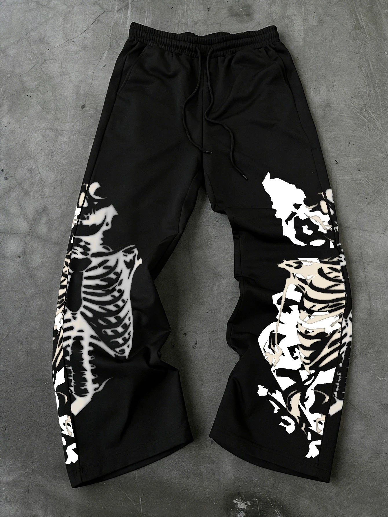 Men's Gothic Skeleton Ribcage Graphic Baggy Sweatpants - Stylish Loose Fit Drawstring Joggers in Black and Grey