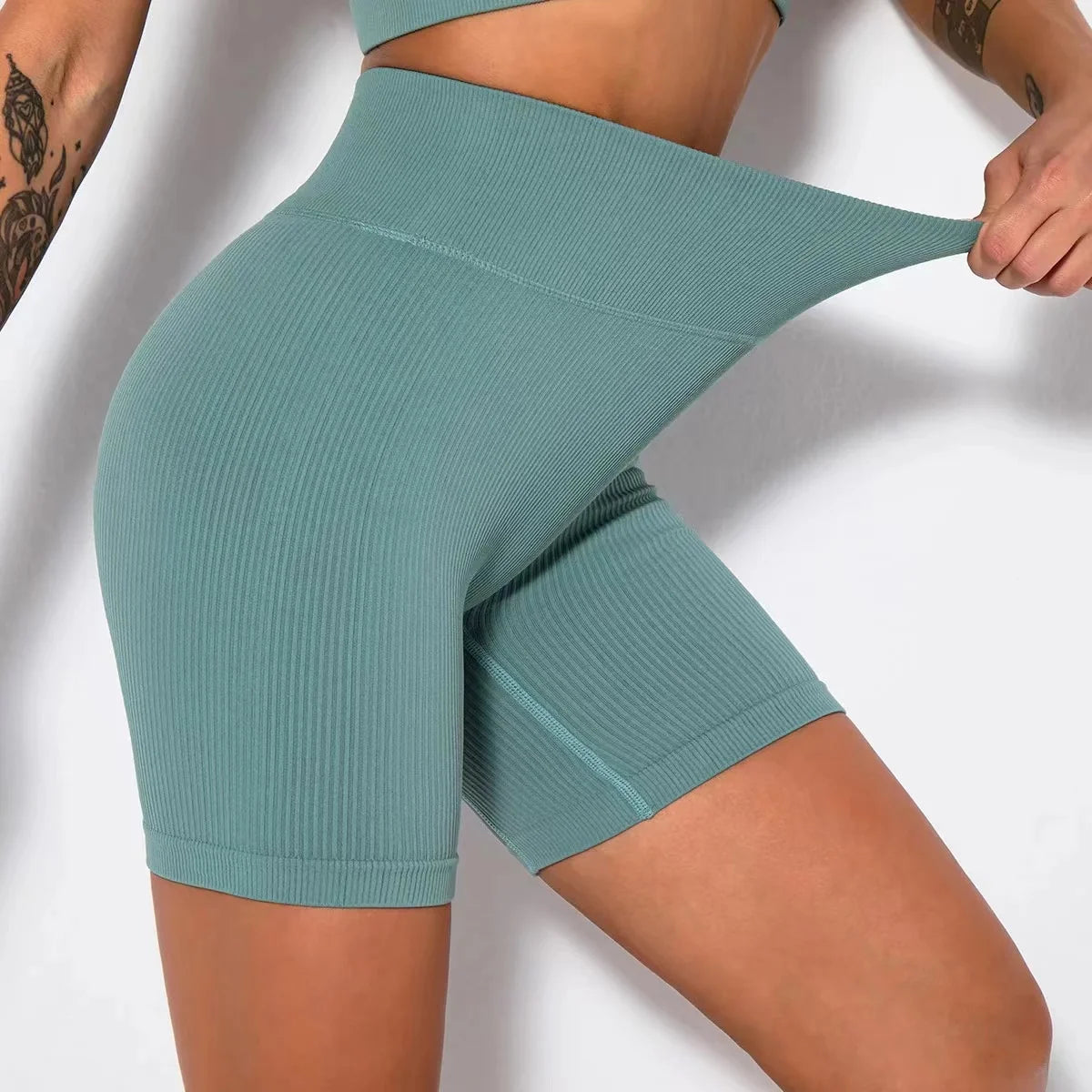 Seamless Knitted Sports Shorts Casual High Waist Push up Cycling Shorts Fitness Running Tight Hip Lifting Yoga Shorts Sportswear